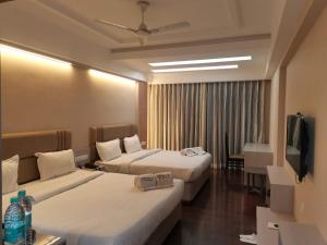 ratnapriya hotel and resort