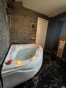 downtown family suites