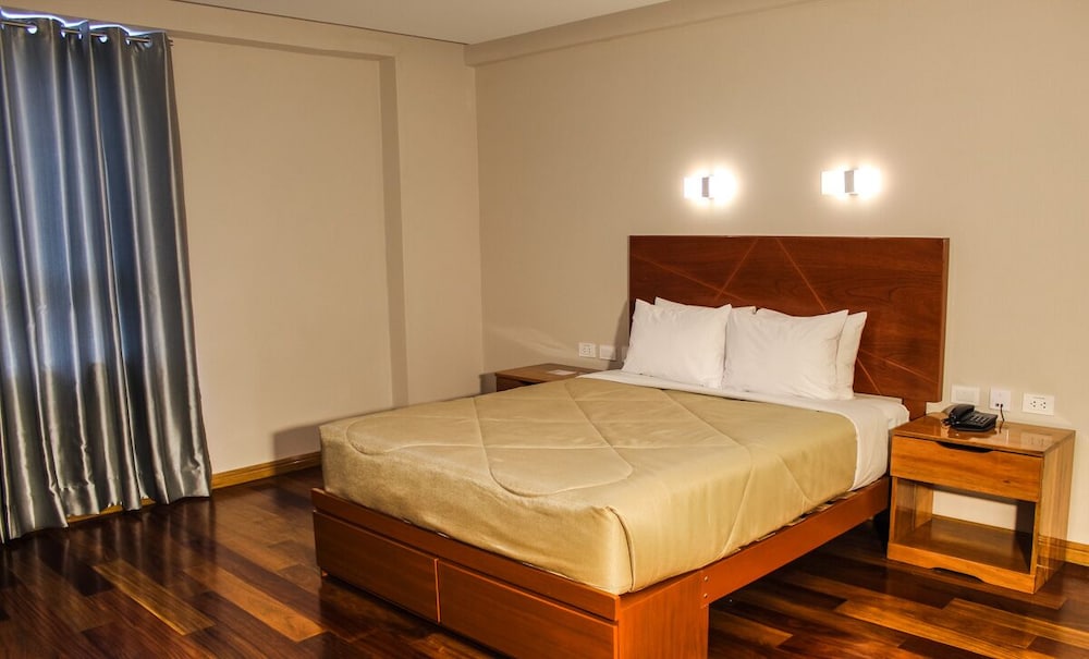miraflores city hotel