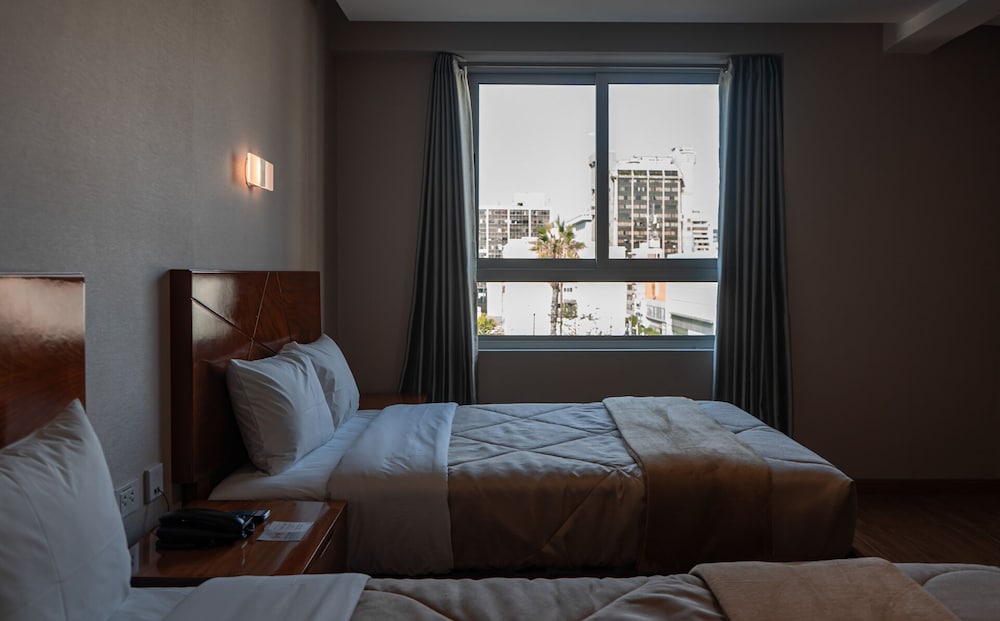 miraflores city hotel