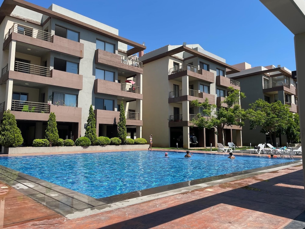 batruna parc resort pool is open all year round