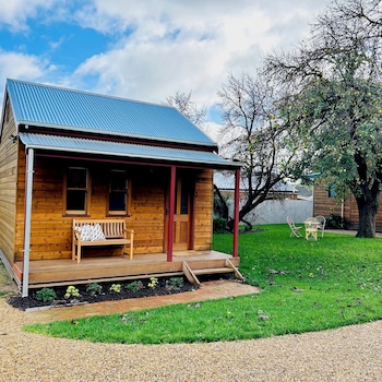 willunga gallery cabins