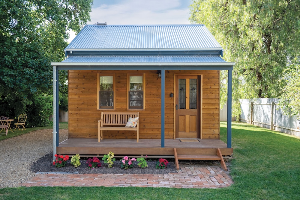 willunga gallery cabins
