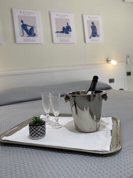 scala dei turchi palace suites