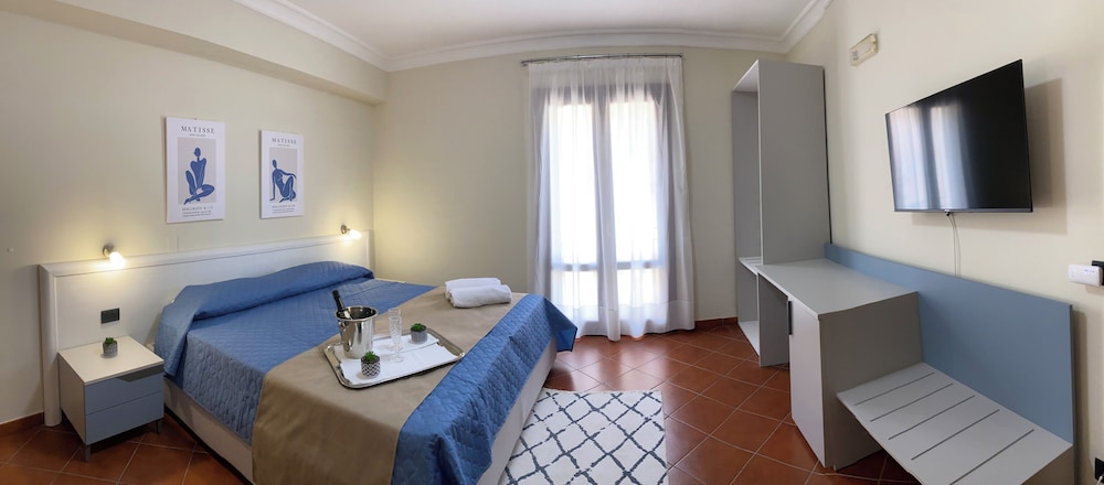scala dei turchi palace suites