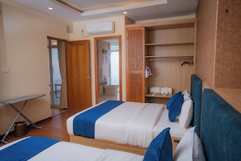 majestic lakefront hotel and suites