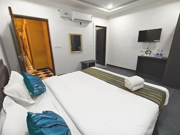 hotel jodhani regency