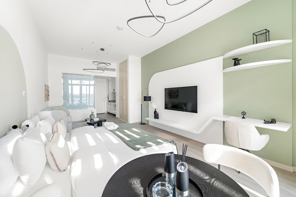 silkhaus palm views west the palm jumeirah dubai