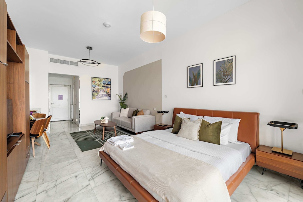 silkhaus palm views west the palm jumeirah dubai