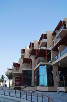 silkhaus palm views west the palm jumeirah dubai