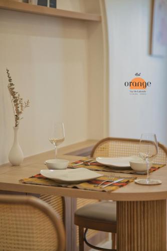 irest orange tay ho lakeside apartment