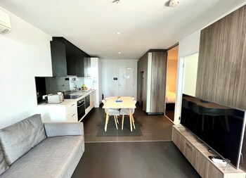 readyset apartments at hudson