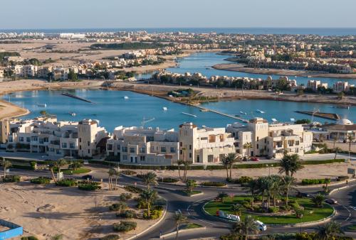 creek hotel and residences el gouna