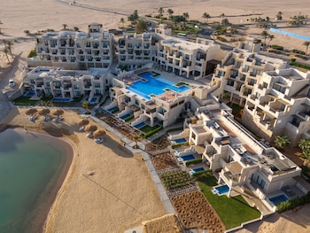 creek hotel and residences el gouna