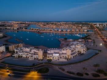 creek hotel and residences el gouna