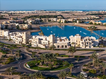 creek hotel and residences el gouna