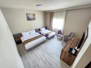 the saj hotel