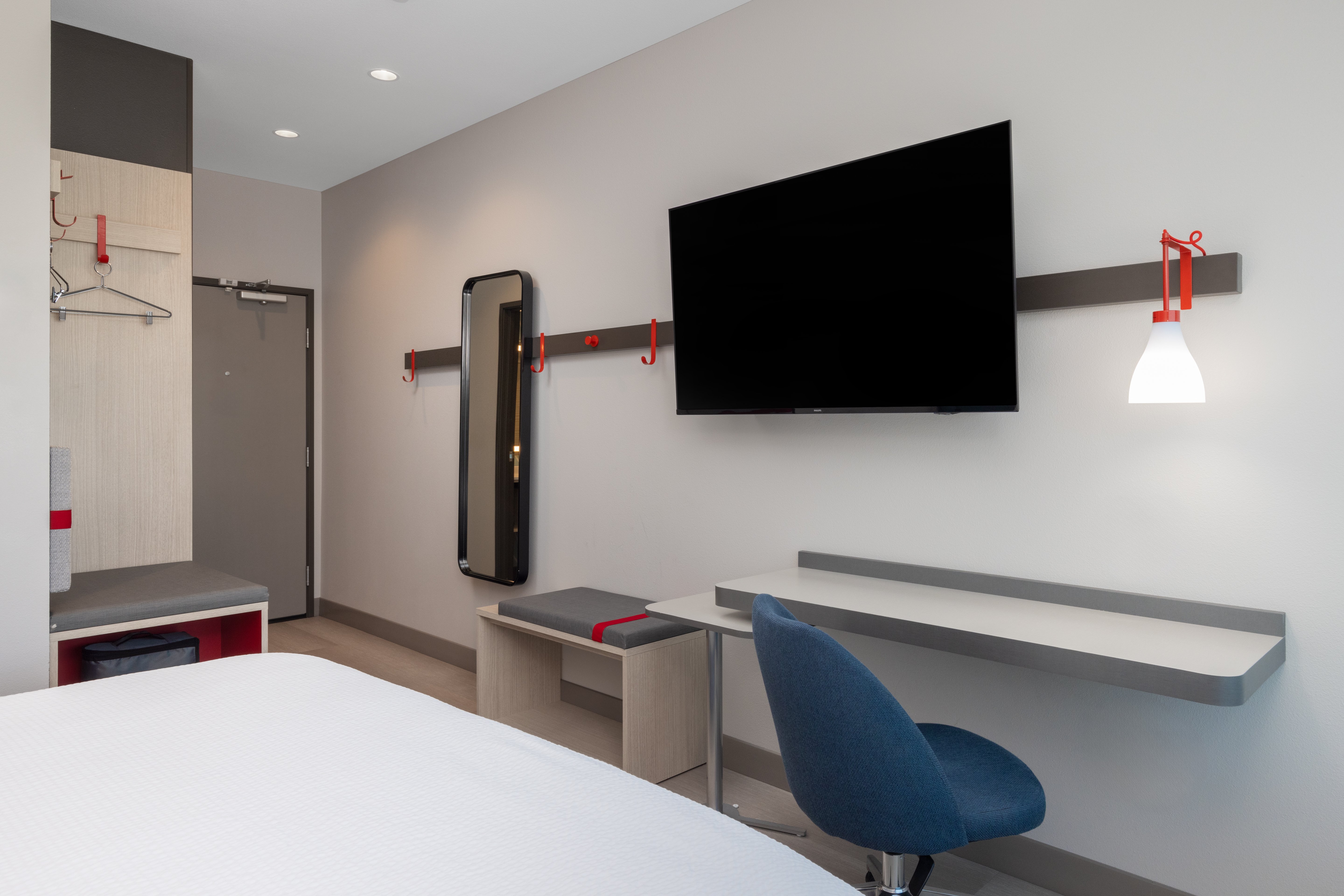 avid hotels billings west an ihg hotel