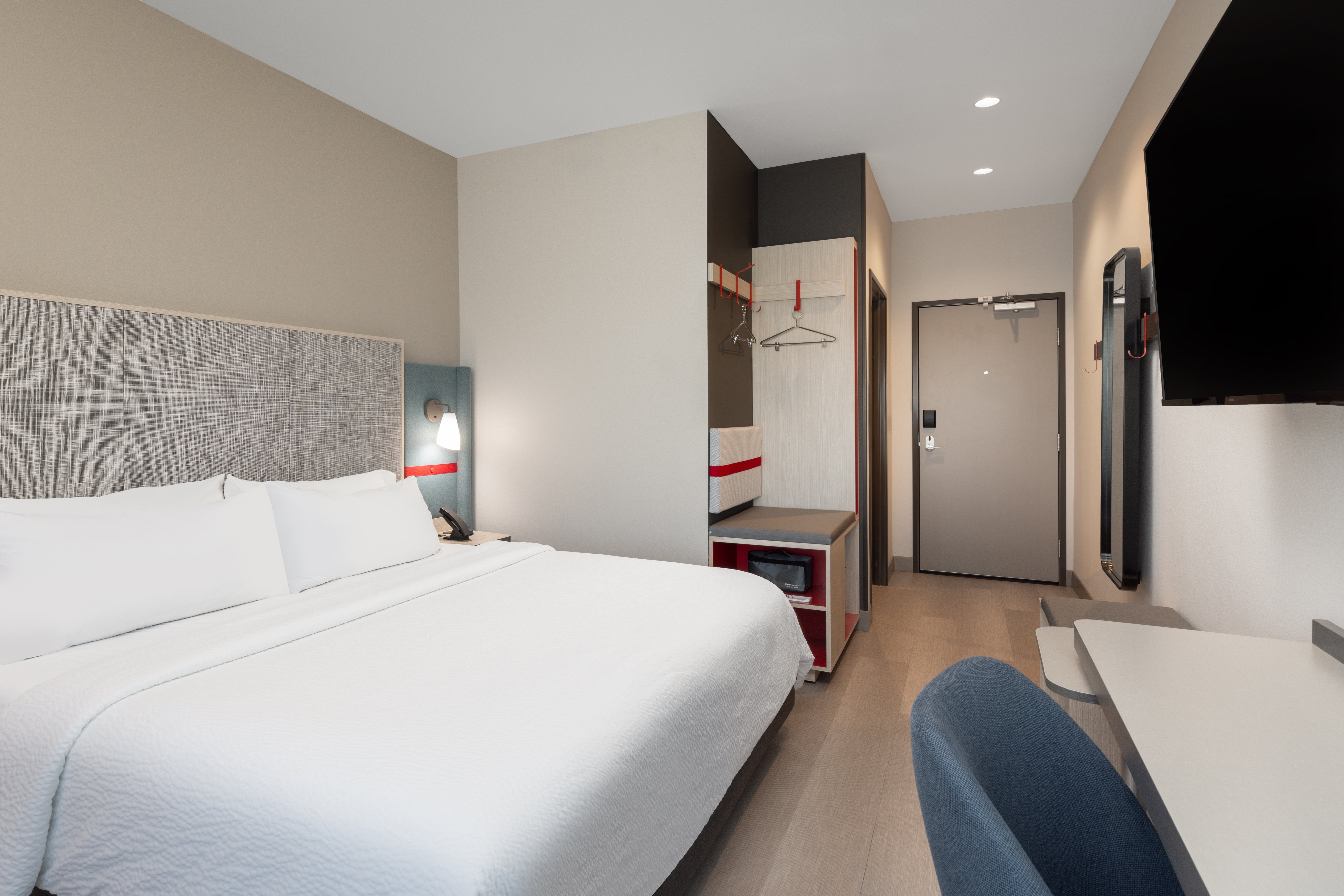 avid hotels billings west an ihg hotel