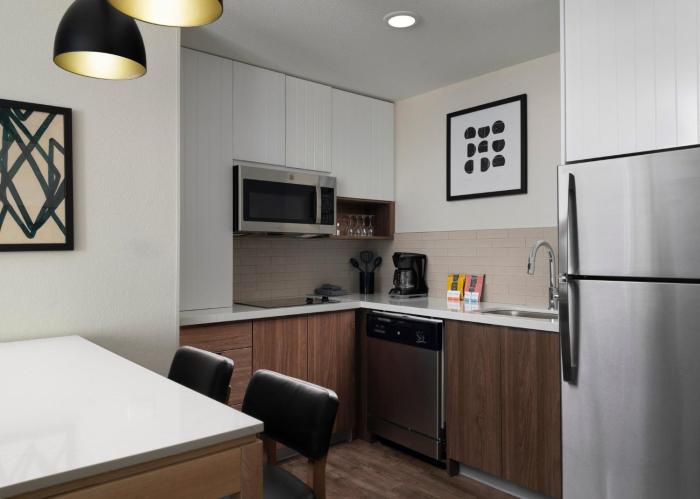 staybridge suites manteca an ihg hotel