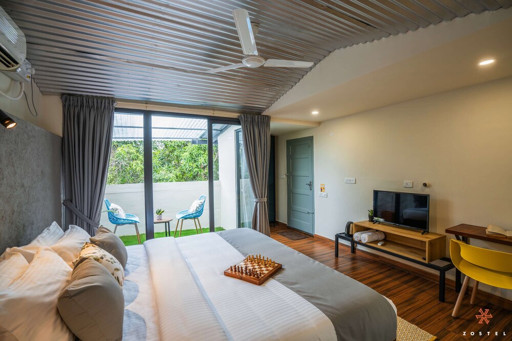 zostel kochi ernakulam