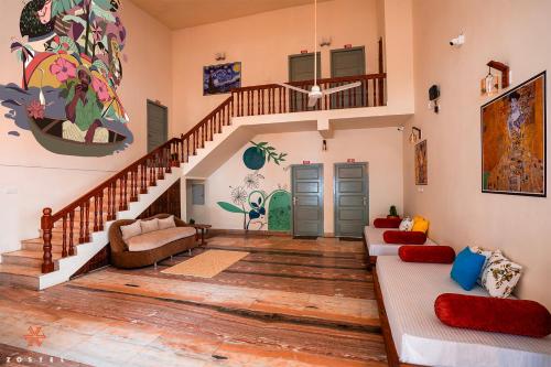 zostel kochi ernakulam