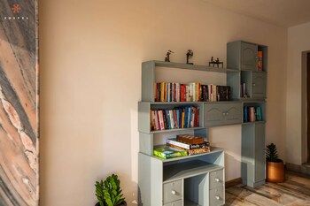 zostel kochi ernakulam