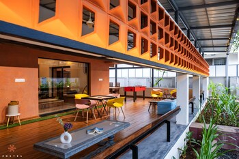 Zostel Kochi (Ernakulam),Ernakulam>>Eramalloor,1 star