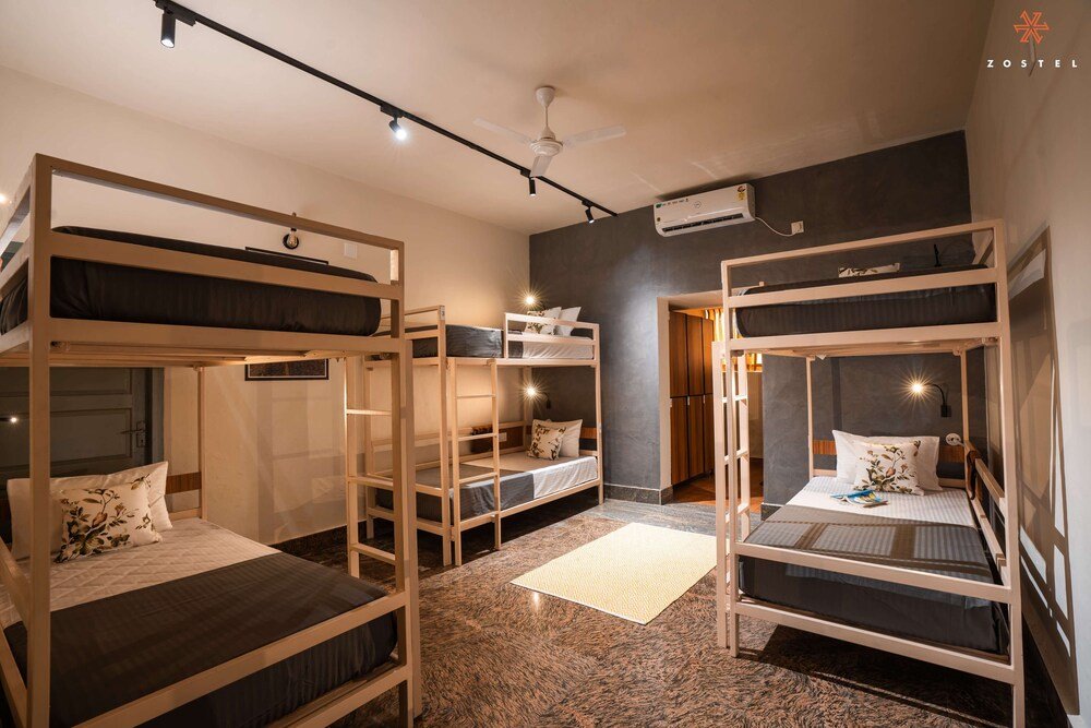 Zostel Kochi (Ernakulam),Ernakulam>>Eramalloor,2 star