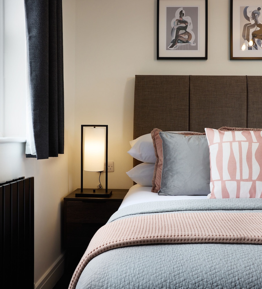 the woden boutique hotel walsall m6 j9