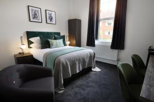 the woden boutique hotel walsall m6 j9