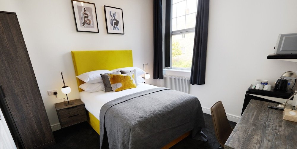 the woden boutique hotel walsall m6 j9