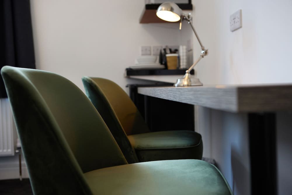 the woden boutique hotel walsall m6 j9