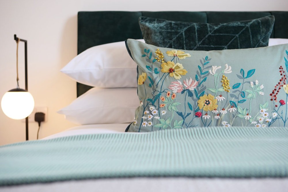 the woden boutique hotel walsall m6 j9