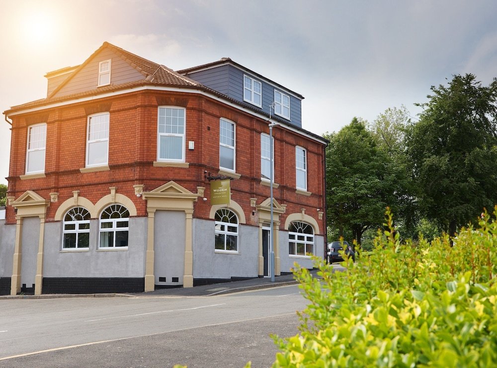 the woden boutique hotel walsall m6 j9