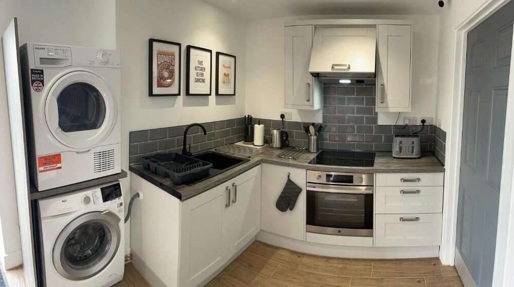 the woden boutique hotel walsall m6 j9