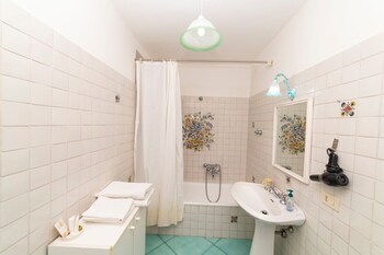 il ruscello di casa teresa