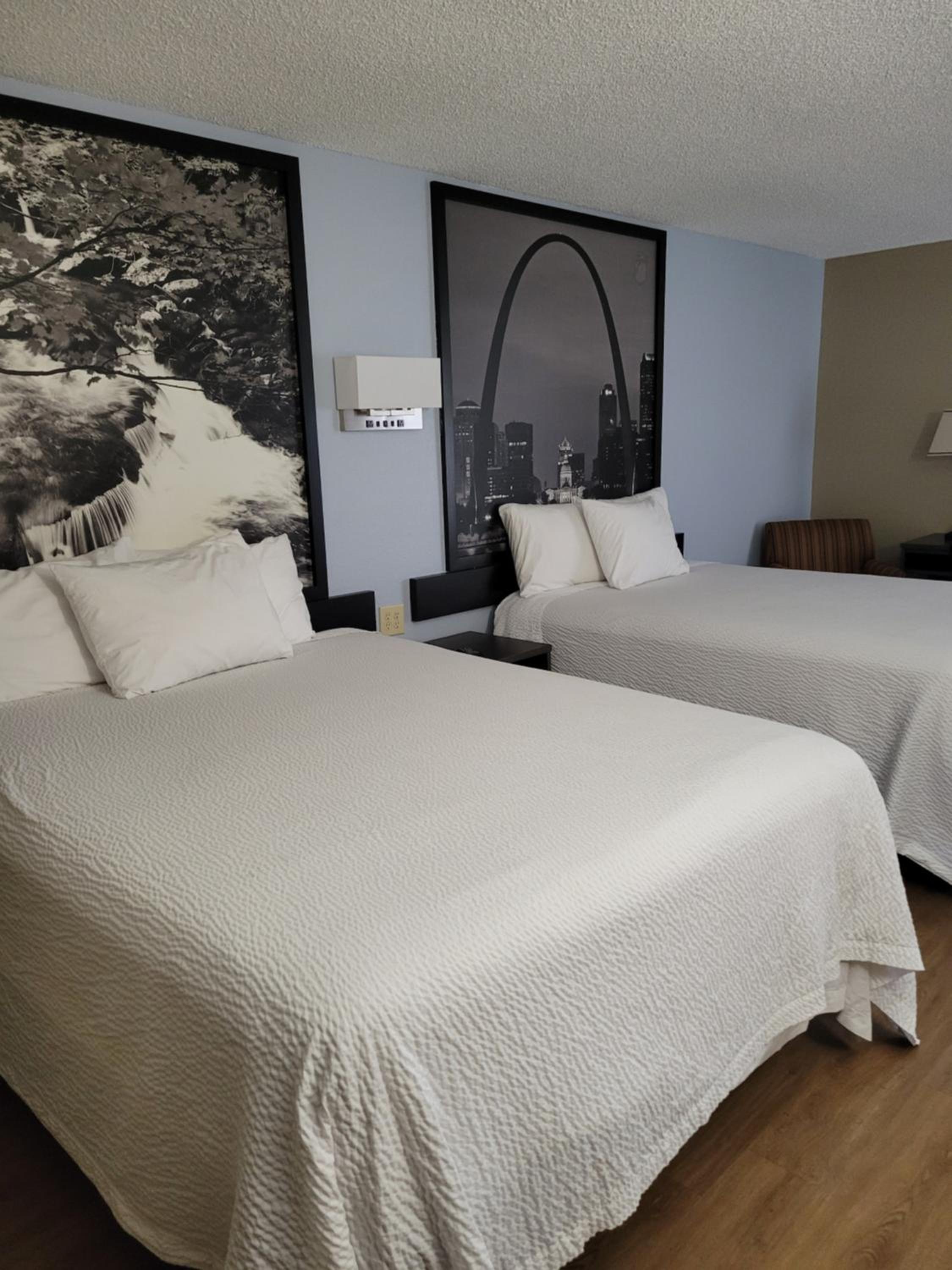 holiday inn express hotel and suites charlotte by ihg