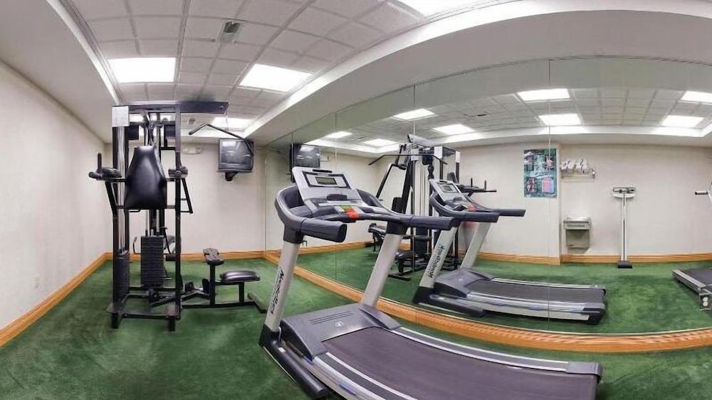 holiday inn express hotel and suites charlotte by ihg