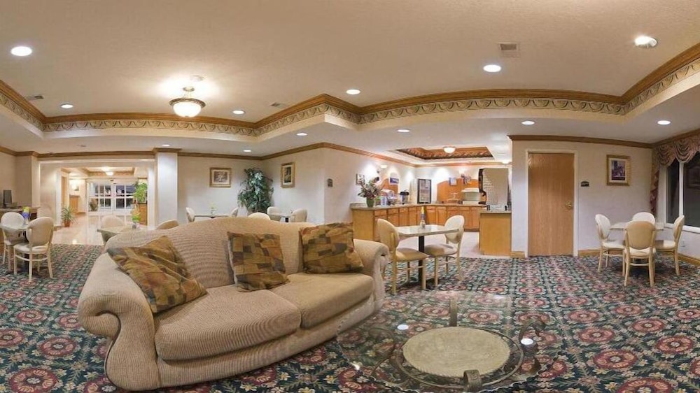 holiday inn express hotel and suites charlotte by ihg