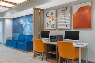 holiday inn express hotel and suites charlotte by ihg