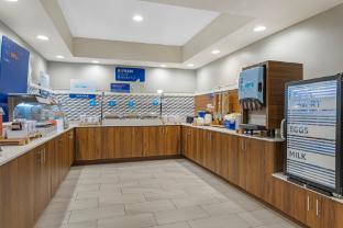 holiday inn express hotel and suites charlotte by ihg