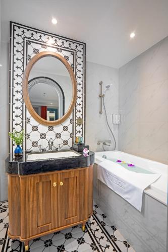 pavillon boutique hotel and apartment nha trang