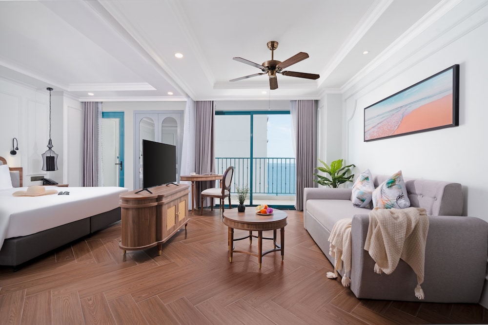 pavillon boutique hotel and apartment nha trang