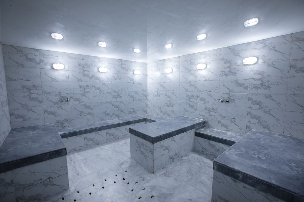 naama bay suites and spa