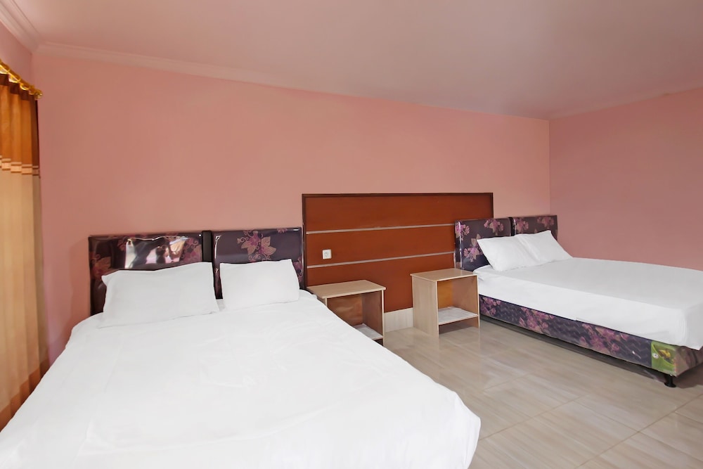 oyo 91744 hotel gemilang