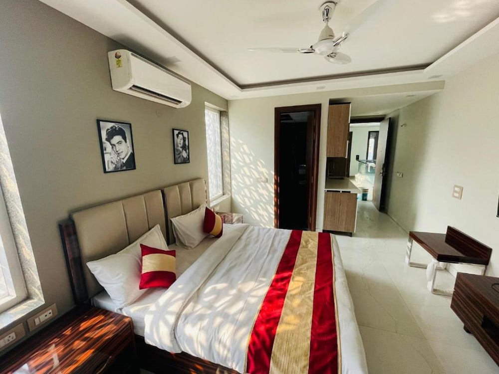 revking at hotel olive saffron