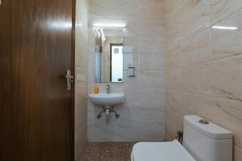 hotel olive saffron