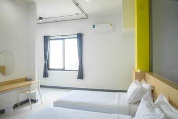 ezy inn