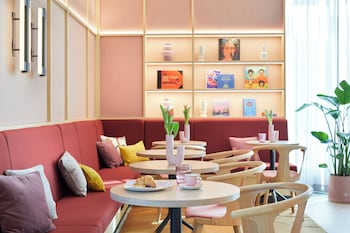 novotel hamburg central station opening march 2024